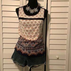 Sleeveless tank blouse